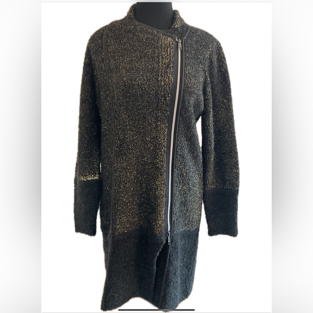 Gorgeous Soft Long Sweater/Jacket in Black and Gold with long Zipper.